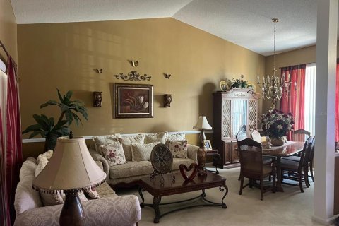 Casa en venta en Kissimmee, Florida, 3 dormitorios, 180.32 m2 № 1904500 - foto 2