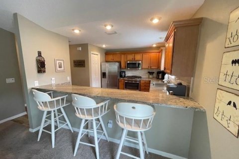 House in The Villages, Florida 2 bedrooms, 104.33 sq.m. № 1905665 - photo 14