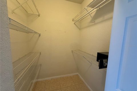 Condo in Orlando, Florida, 2 bedrooms № 2120552 - photo 10