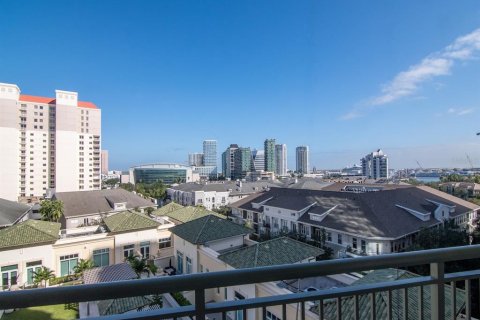 Copropriété à vendre à Tampa, Floride: 2 chambres, 115.38 m2 № 2430345 - photo 30
