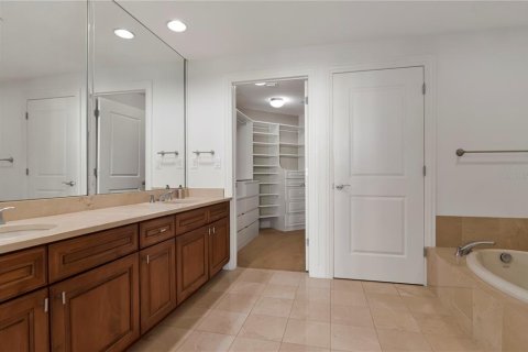 Copropriété à vendre à Tampa, Floride: 2 chambres, 115.38 m2 № 2430345 - photo 22