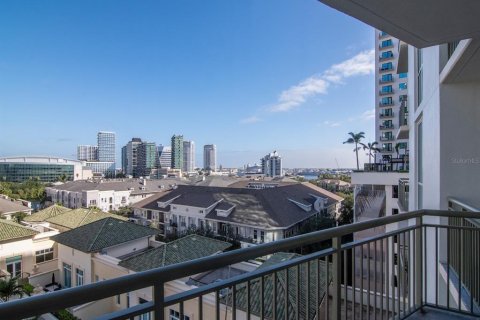 Copropriété à vendre à Tampa, Floride: 2 chambres, 115.38 m2 № 2430345 - photo 29