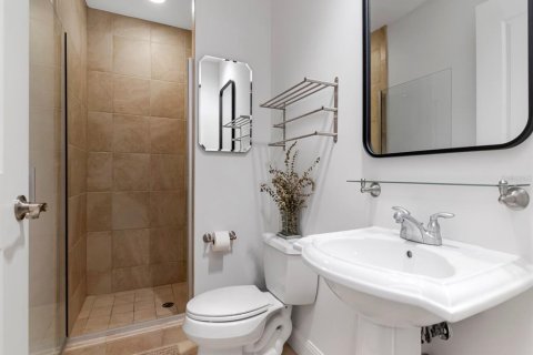 Copropriété à vendre à Tampa, Floride: 2 chambres, 115.38 m2 № 2430345 - photo 18