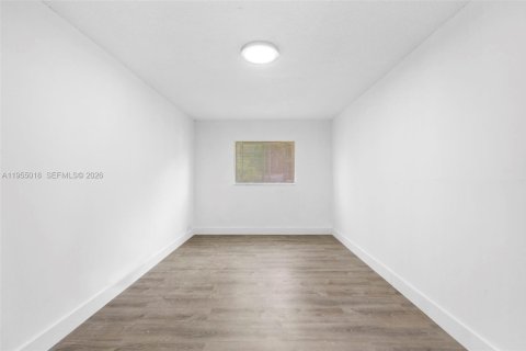 Appartement à louer à Miami, Floride: 1 chambre, 63.17 m2 № 2010934 - photo 7