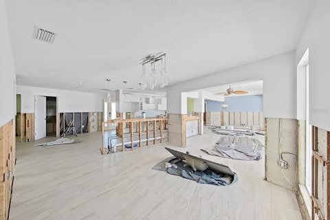 Купить виллу или дом в Сент-Пит-Бич, Флорида 7 комнат, 280.47м2, № 1854524 - фото 29