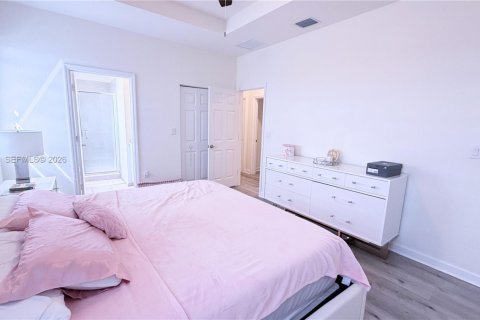 Townhouse in Hialeah, Florida 3 bedrooms, 122.63 sq.m. № 2044442 - photo 21