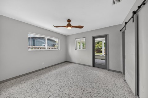 House in Wilton Manors, Florida 3 bedrooms, 156.73 sq.m. № 2088410 - photo 26
