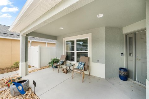 Casa en venta en The Villages, Florida, 3 dormitorios, 180.04 m2 № 2167329 - foto 5
