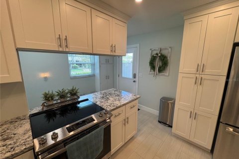 Casa en venta en Sarasota, Florida, 2 dormitorios, 138.89 m2 № 1901233 - foto 18