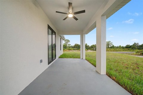 House in Sebring, Florida 3 bedrooms, 158.12 sq.m. № 2329193 - photo 24