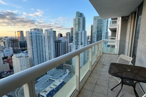 Condo in Miami, Florida, 1 bedroom  № 2052756 - photo 17