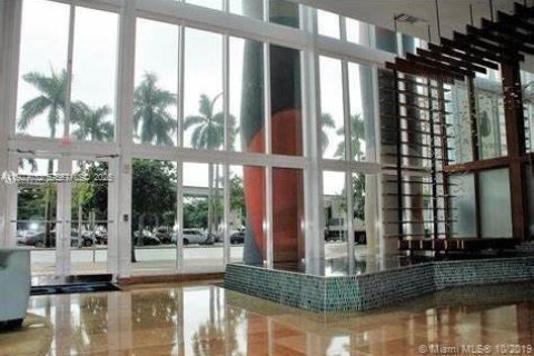 Condo in Miami, Florida, 1 bedroom  № 2052756 - photo 28