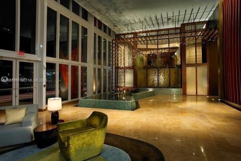 Condo in Miami, Florida, 1 bedroom  № 2052756 - photo 26