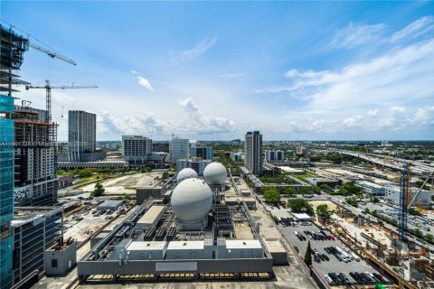 Condo in Miami, Florida, 1 bedroom № 2081753 - photo 25