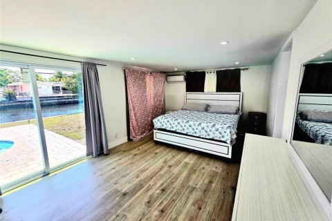 Casa en venta en Fort Lauderdale, Florida, 3 dormitorios, 117.8 m2 № 2022904 - foto 18