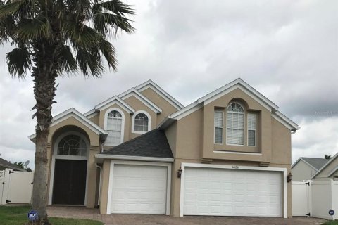 Casa en Orlando, Florida 4 dormitorios, 230.77 m2 № 2134318