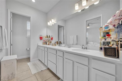 Adosado en venta en Orlando, Florida, 3 dormitorios, 190.45 m2 № 2157106 - foto 15