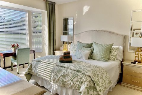 Condo in Sarasota, Florida, 2 bedrooms  № 2149641 - photo 11