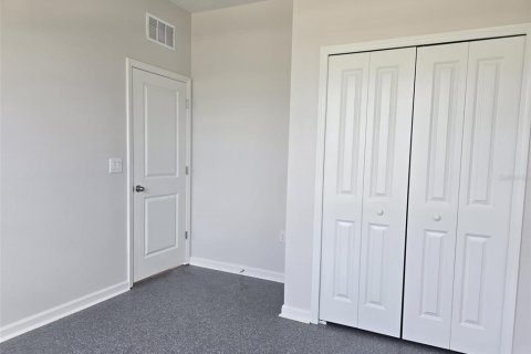 House in Haines City, Florida 4 bedrooms, 195.09 sq.m. № 2266972 - photo 23