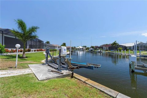 Casa en venta en Punta Gorda, Florida, 3 dormitorios, 228.17 m2 № 1438802 - foto 12
