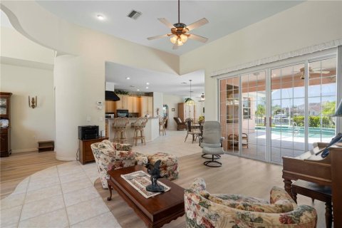 Casa en venta en Punta Gorda, Florida, 3 dormitorios, 228.17 m2 № 1438802 - foto 3