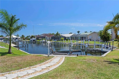 Casa en venta en Punta Gorda, Florida, 3 dormitorios, 228.17 m2 № 1438802 - foto 6