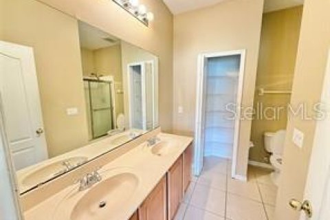 House in Kissimmee, Florida 3 bedrooms, 141.12 sq.m. № 1813258 - photo 15