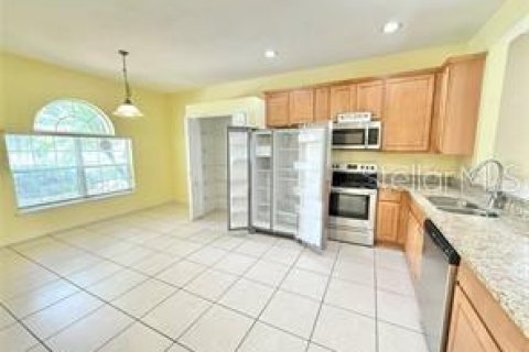 House in Kissimmee, Florida 3 bedrooms, 141.12 sq.m. № 1813258 - photo 6