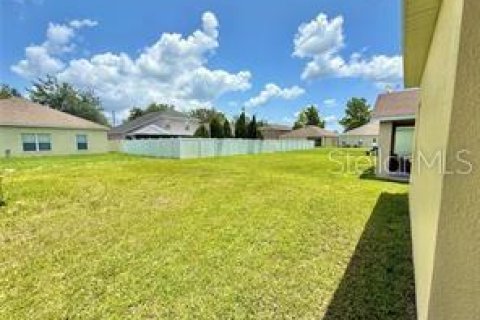 House in Kissimmee, Florida 3 bedrooms, 141.12 sq.m. № 1813258 - photo 28