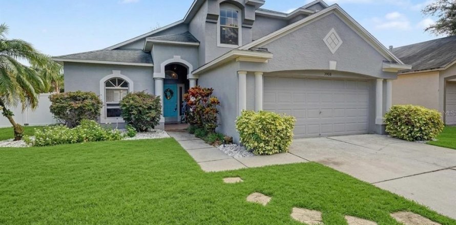 Villa ou maison à Land O' Lakes, Floride 3 chambres, 171.03 m2 № 2349846
