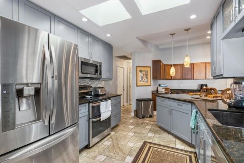 Villa ou maison à vendre à Port Charlotte, Floride: 3 chambres, 173.45 m2 № 2391145 - photo 12
