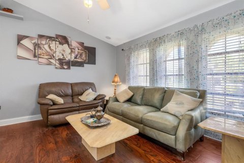 Villa ou maison à vendre à Port Charlotte, Floride: 3 chambres, 173.45 m2 № 2391145 - photo 6