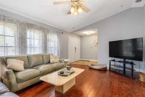 Villa ou maison à vendre à Port Charlotte, Floride: 3 chambres, 173.45 m2 № 2391145 - photo 8