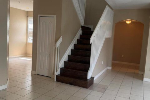 Touwnhouse à louer à Royal Palm Beach, Floride: 3 chambres, 141.58 m2 № 2263205 - photo 12