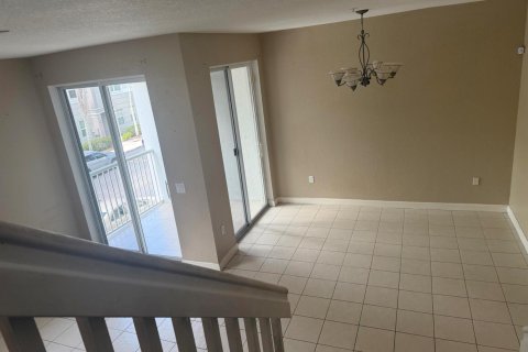 Touwnhouse à louer à Royal Palm Beach, Floride: 3 chambres, 141.58 m2 № 2263205 - photo 19