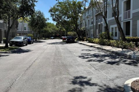 Touwnhouse à louer à Royal Palm Beach, Floride: 3 chambres, 141.58 m2 № 2263205 - photo 2