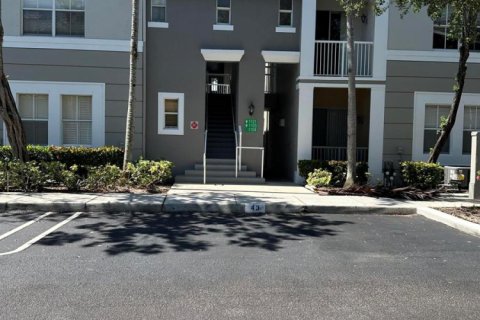 Touwnhouse à louer à Royal Palm Beach, Floride: 3 chambres, 141.58 m2 № 2263205 - photo 4