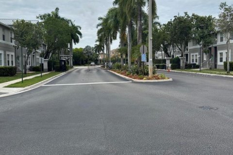 Touwnhouse à louer à Royal Palm Beach, Floride: 3 chambres, 141.58 m2 № 2263205 - photo 24