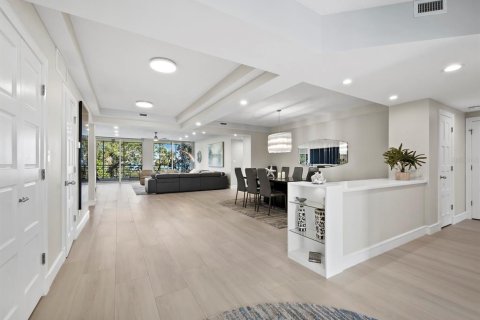 Copropriété à vendre à Longboat Key, Floride: 3 chambres, 262.91 m2 № 1568148 - photo 4