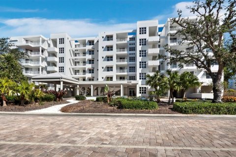 Copropriété à vendre à Longboat Key, Floride: 3 chambres, 262.91 m2 № 1568148 - photo 1