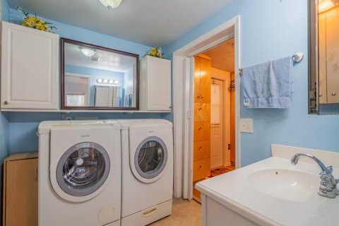 Casa en venta en Fort MC Coy, Florida, 1 dormitorio, 81.75 m2 № 2155866 - foto 17