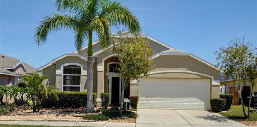 Villa ou maison à Davenport, Floride 4 chambres, 178.47 m2 № 2124793
