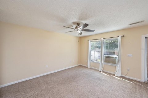 House in Crestview, Florida 3 bedrooms, 145.3 sq.m. № 2106736 - photo 9