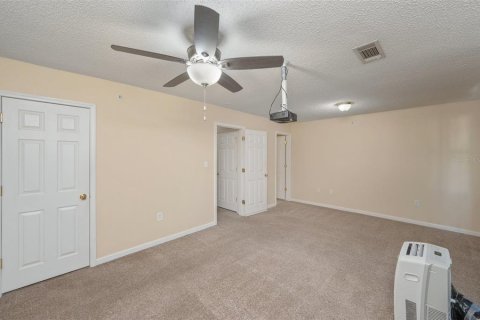 House in Crestview, Florida 3 bedrooms, 145.3 sq.m. № 2106736 - photo 26