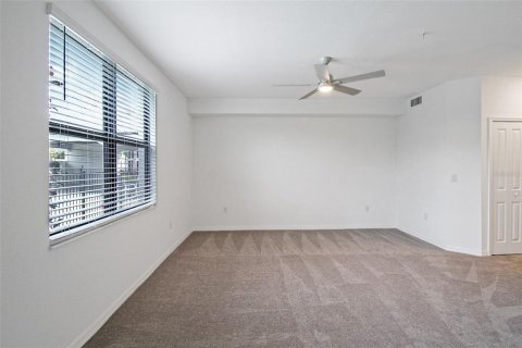 Touwnhouse à louer à Sarasota, Floride: 3 chambres, 161.74 m2 № 2406402 - photo 15