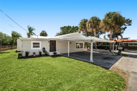 Casa en Hudson, Florida 2 dormitorios, 154.96 m2 № 2371497