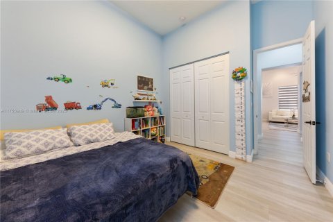 House in Cooper City, Florida 4 bedrooms, 215.53 sq.m. № 1705633 - photo 26