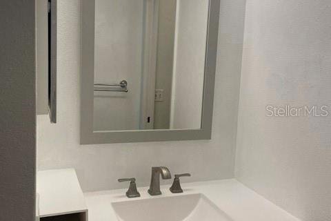 Villa ou maison à louer à Palm Harbor, Floride: 2 chambres, 95.69 m2 № 2422789 - photo 14
