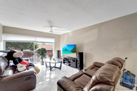 Condo in Sarasota, Florida, 2 bedrooms  № 1856045 - photo 7