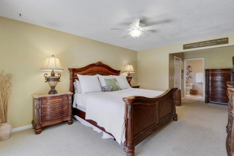 House in North Palm Beach, Florida 4 bedrooms, 217.95 sq.m. № 2246213 - photo 9